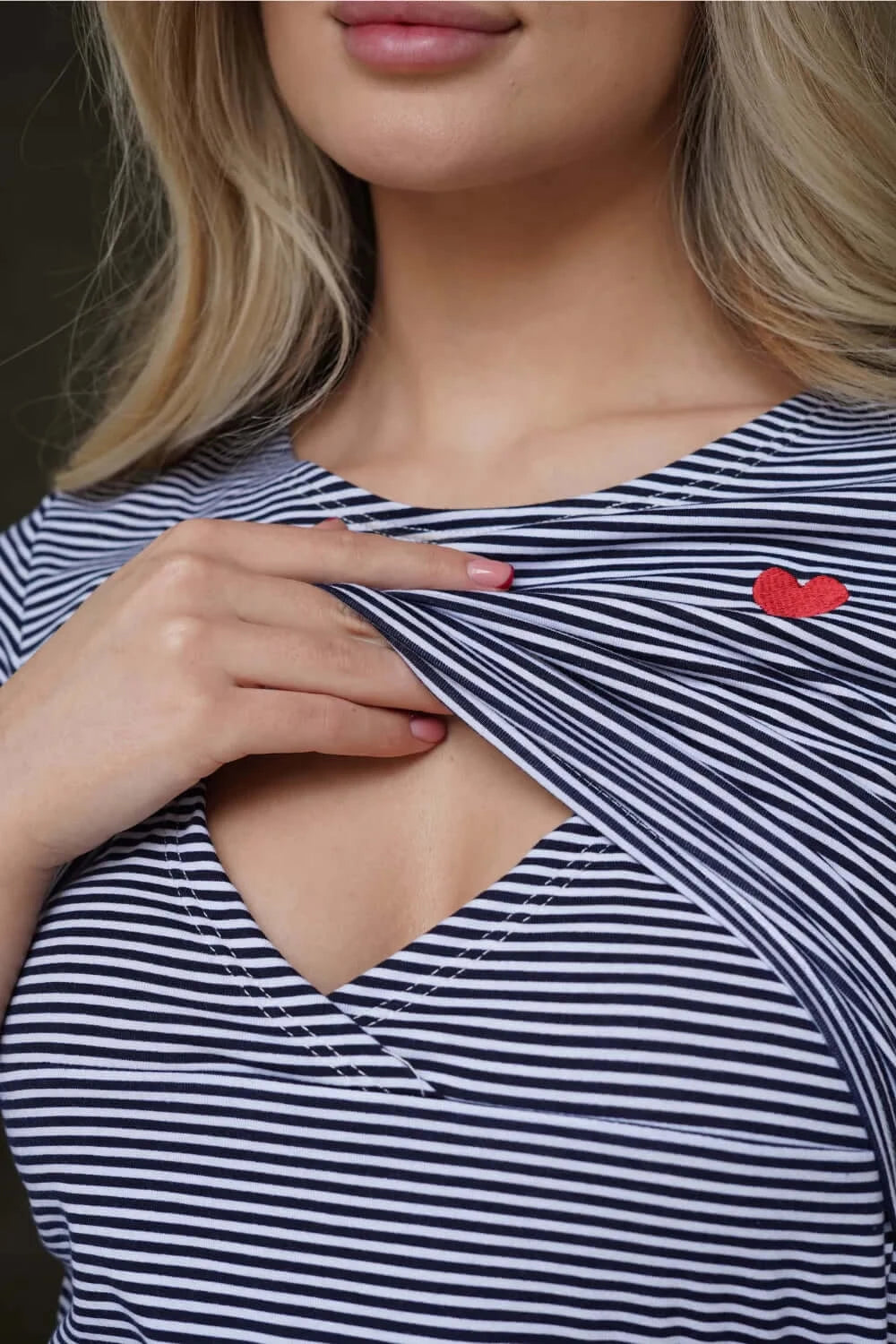 Maternity and Nursing Striped T-shirt 4517647