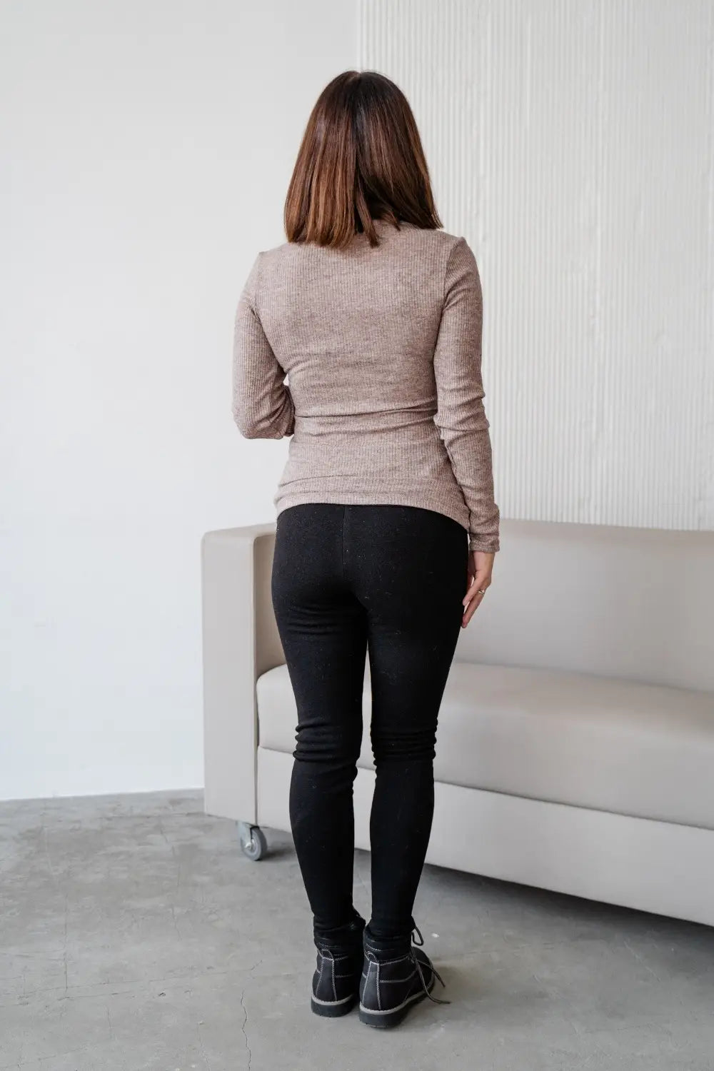 Maternity Stylish Turtleneck Sweater for Breastfeeding 4279051