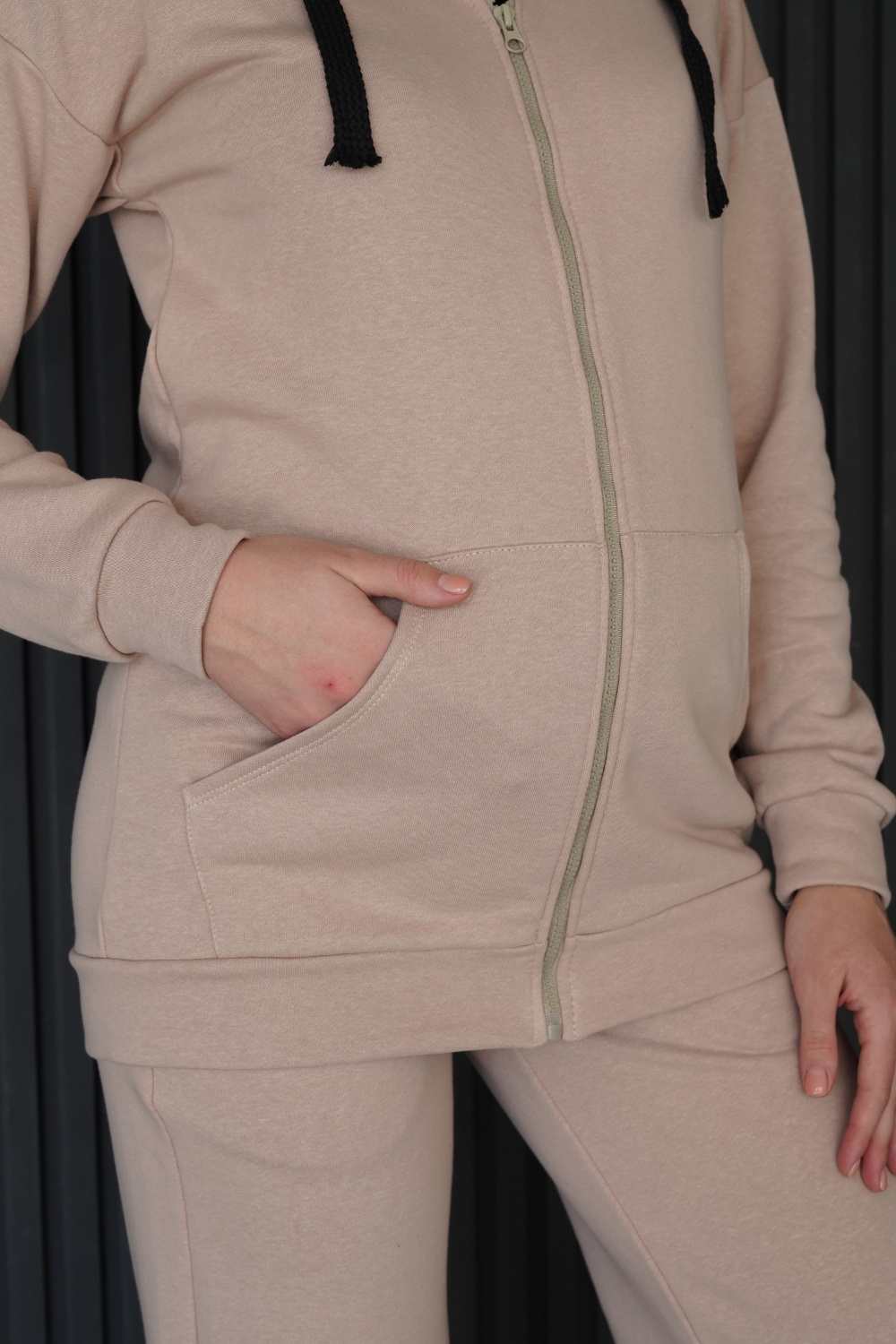 Zip Hoodie with Straight Fit in Natural Cotton for Pregnant and Nursing Moms 4304114