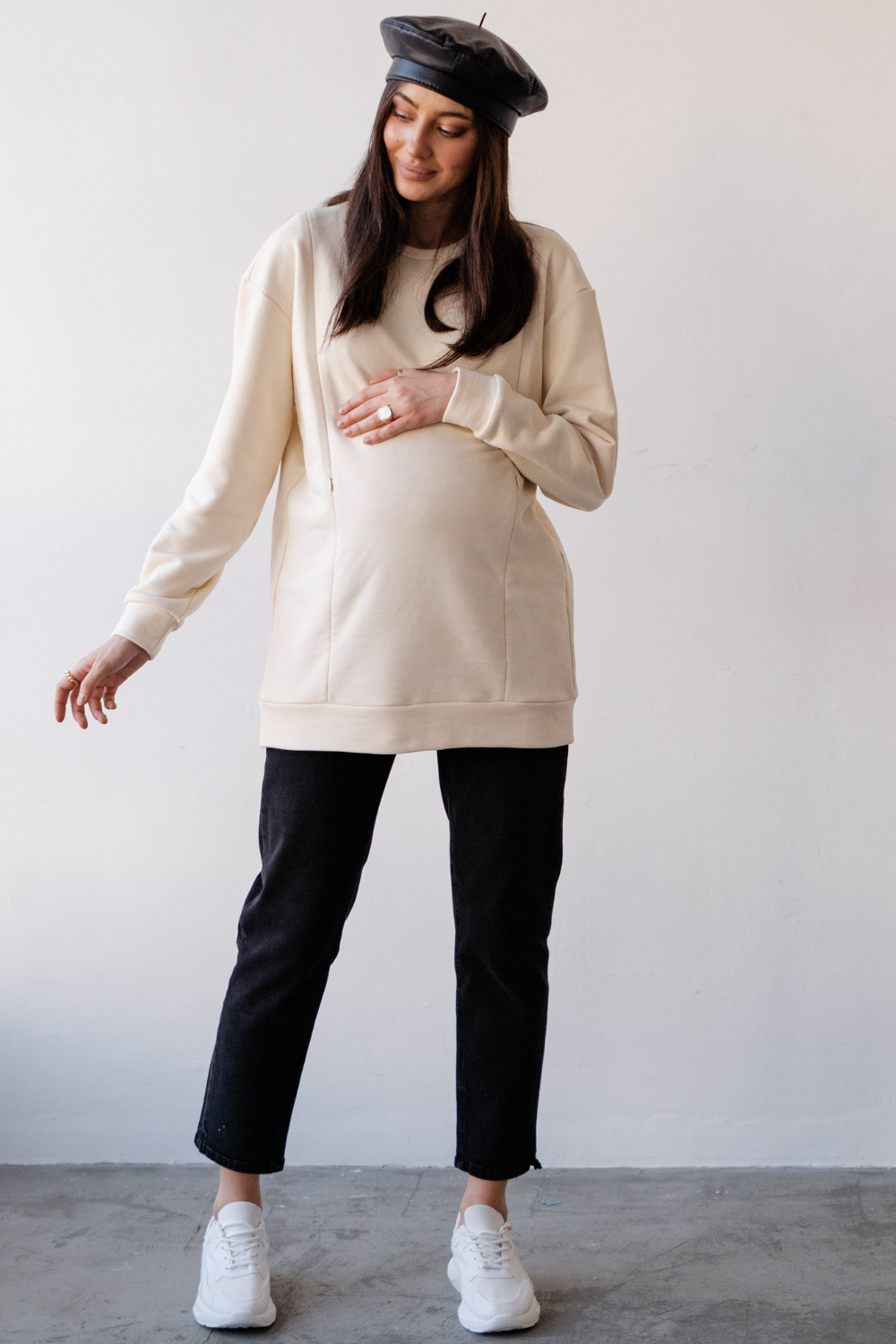 Oversized Basic Sweatshirt for Maternity and Nursing Moms 4355114