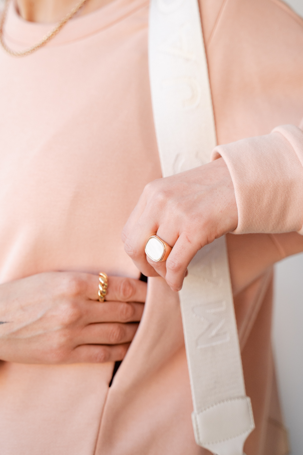 Oversized Basic Sweatshirt for Maternity and Nursing Moms 4355114