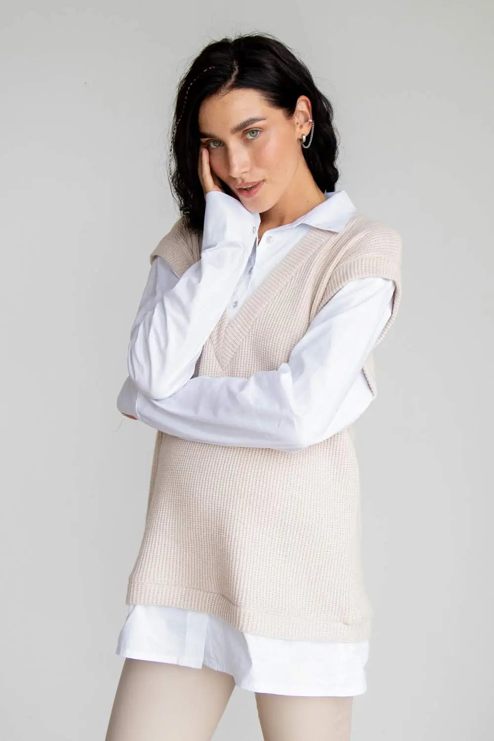 Soft Sleeveless Knitted Sweater with 2-in-1 Shirt for Pregnant Women 4367142